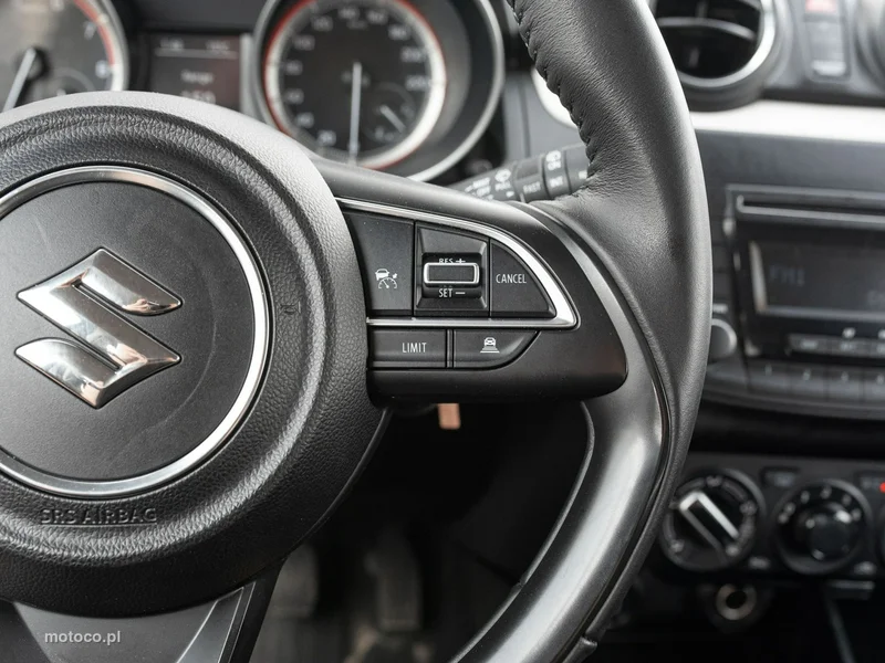 Suzuki Swift 14