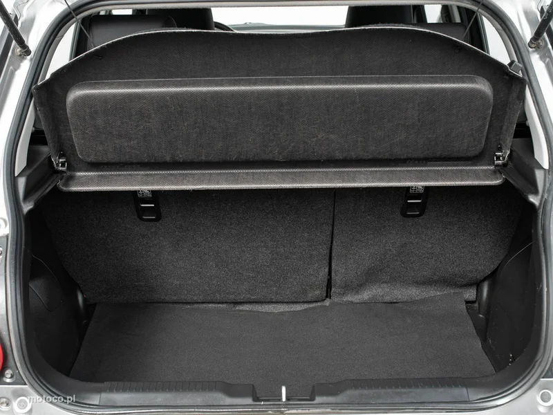 Suzuki Swift 21