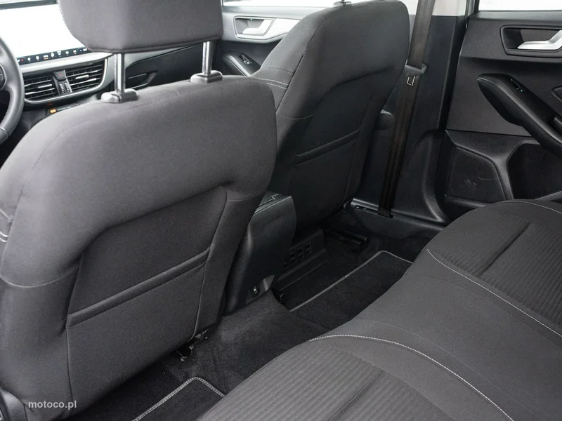 Ford Focus IV 22