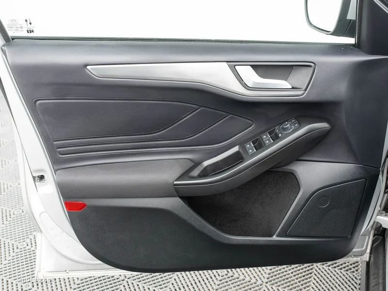 Ford Focus IV 9