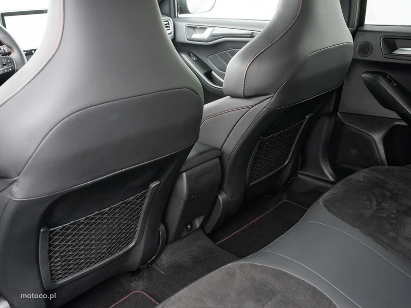 Ford Focus IV 22