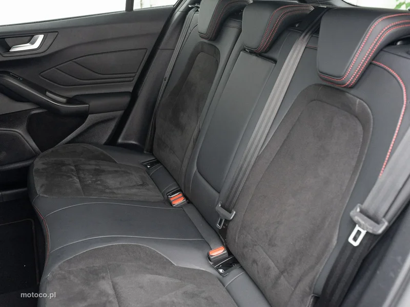 Ford Focus IV 23