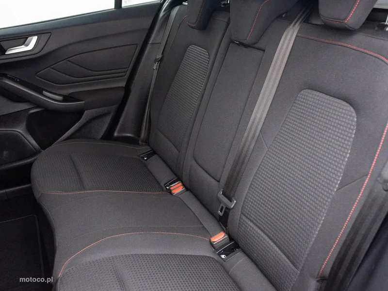 Ford Focus IV 25