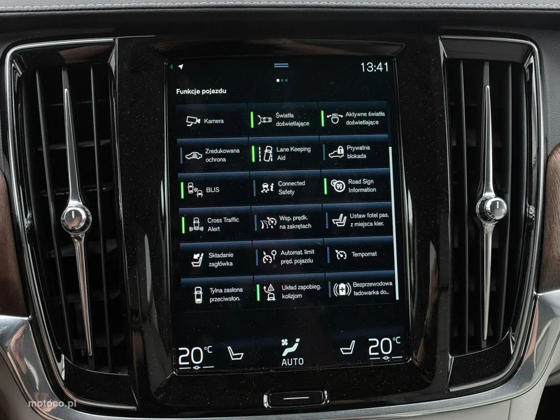 Volvo S90 19
