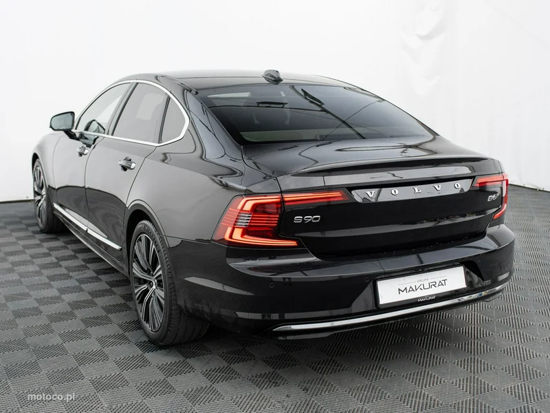 Volvo S90 4