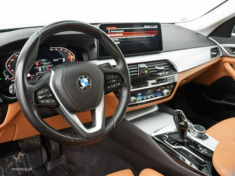 BMW Seria 5 G30 520 6