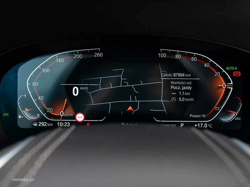 BMW Seria 5 G30 520 12