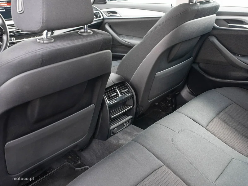 BMW Seria 5 G30 520 25