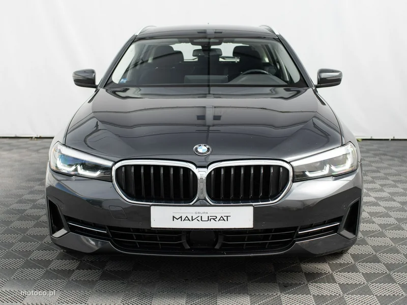 BMW Seria 5 G30 520 7
