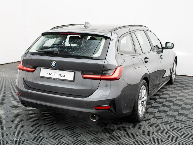 BMW Seria 3 G20 318 5