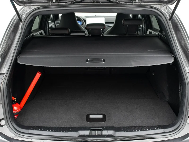 Ford Focus IV 23