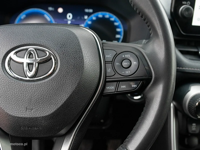 Toyota RAV 4 XA50 13