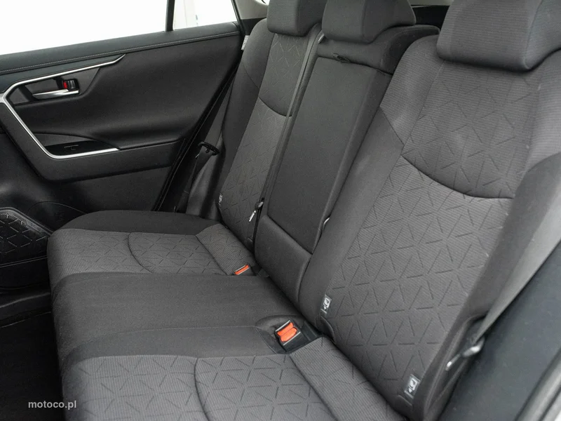 Toyota RAV 4 XA50 22