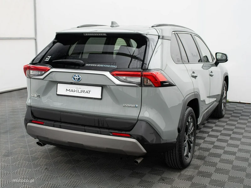 Toyota RAV 4 XA50 5