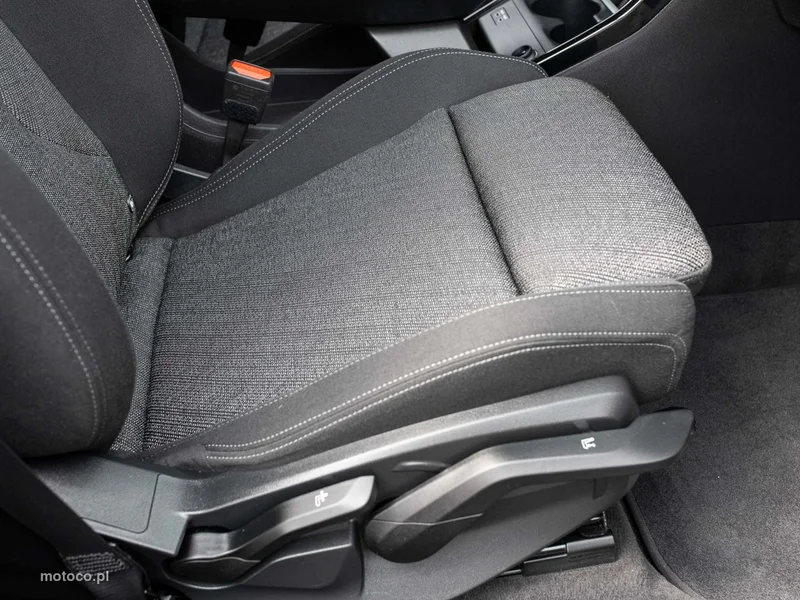 BMW X1 U11 33