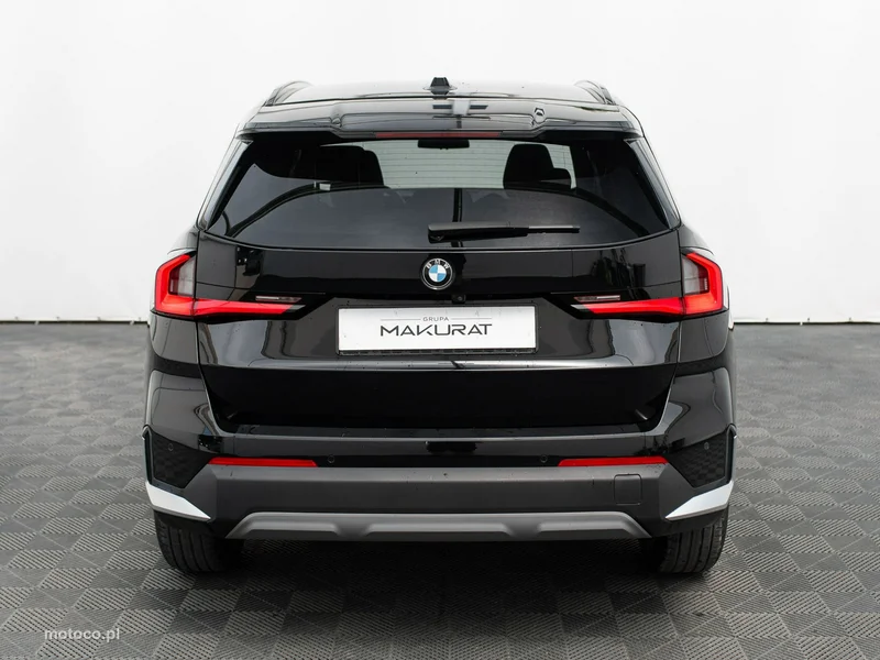 BMW X1 U11 8