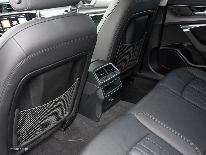 Audi A6 C8 25
