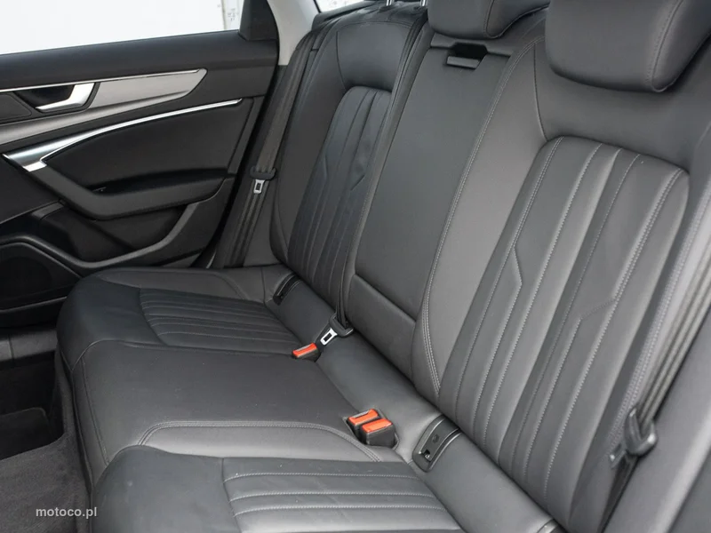 Audi A6 C8 26