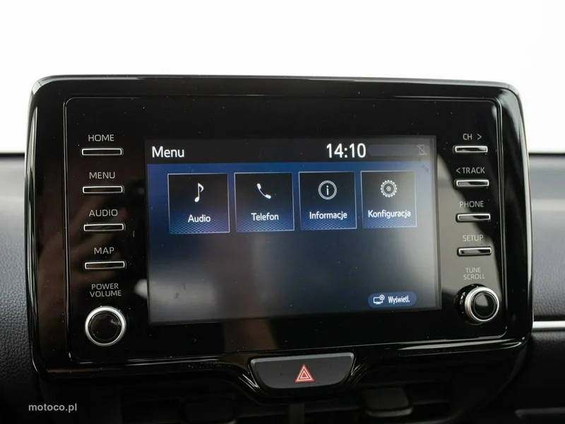 Toyota Yaris XP210 18