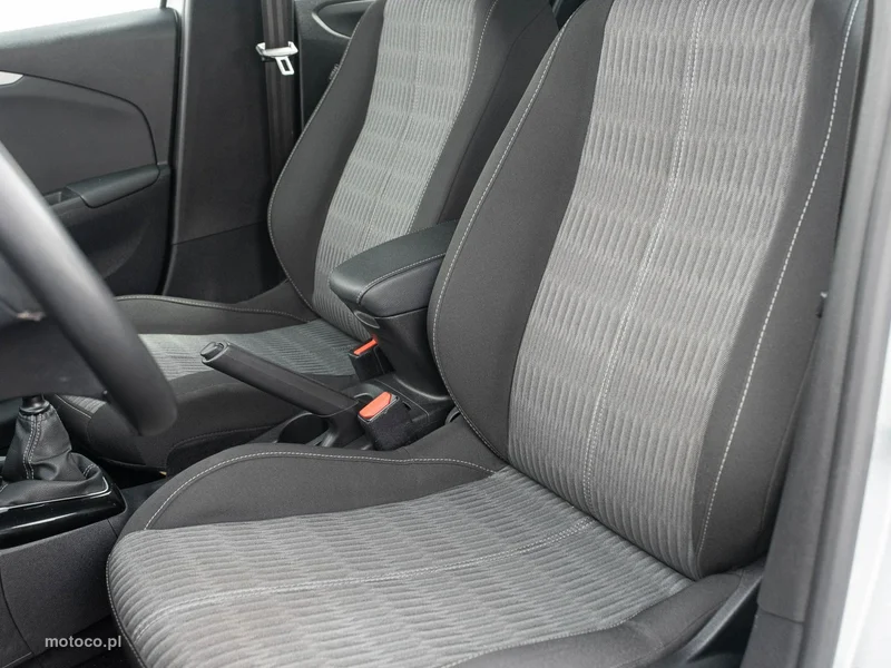 Opel Corsa F 11