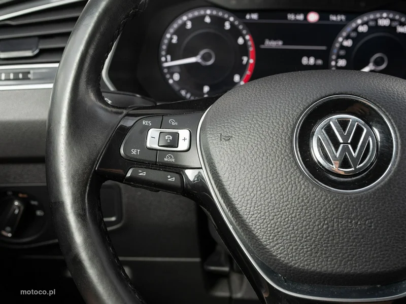 Volkswagen Tiguan AD 13