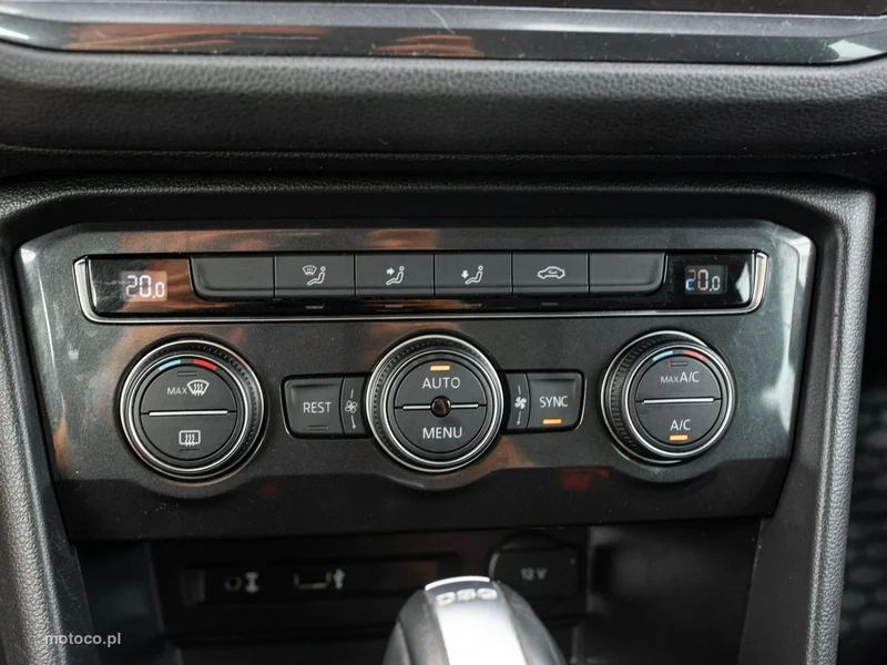 Volkswagen Tiguan AD 16