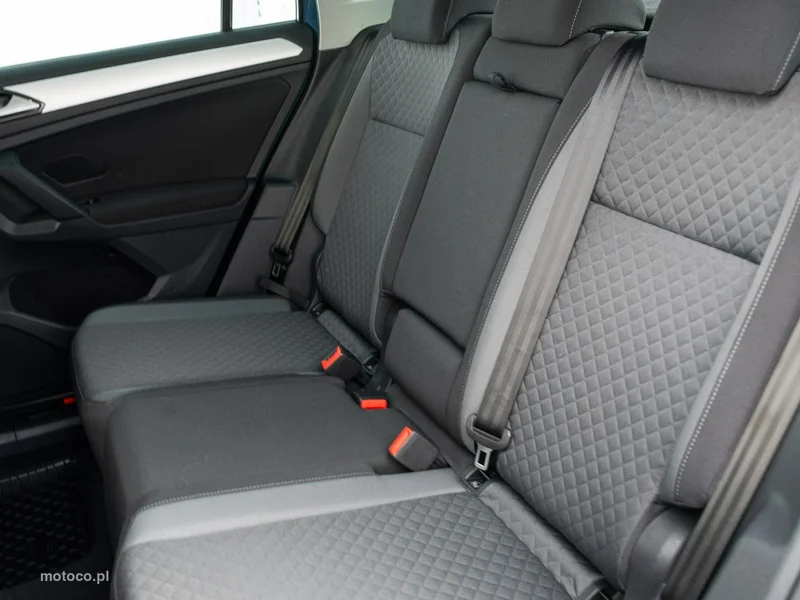 Volkswagen Tiguan AD 28