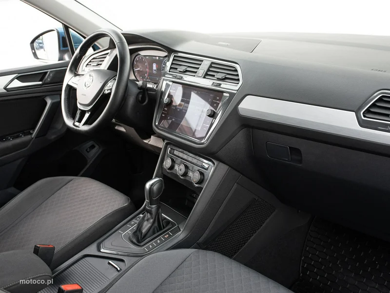 Volkswagen Tiguan AD 32