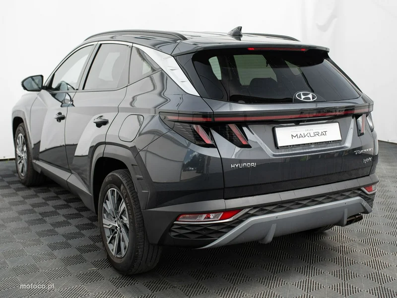 Hyundai TUCSON 4
