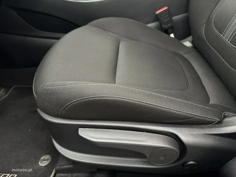 Hyundai TUCSON 12