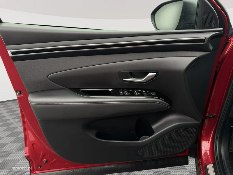 Hyundai TUCSON 10
