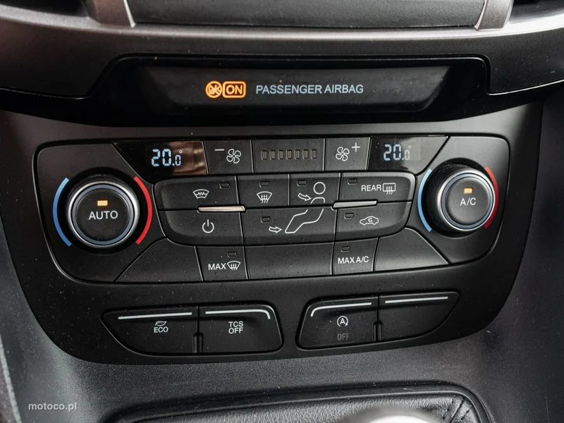 Ford Transit Connect 16