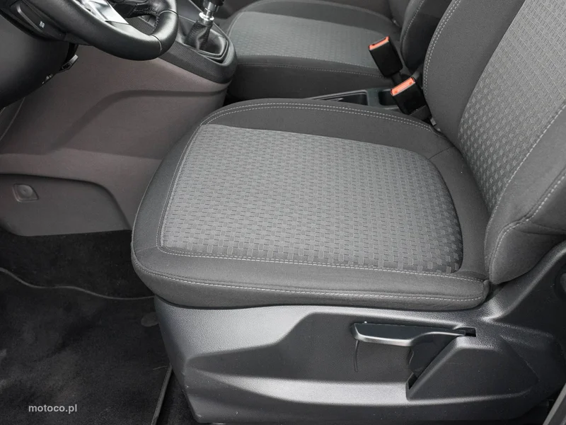 Ford Transit Connect 10