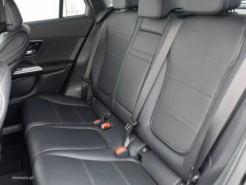 Mercedes-Benz GLC X254 GLC 300 27