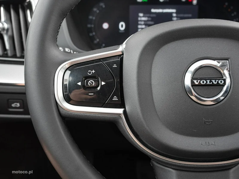 Volvo XC 60 13