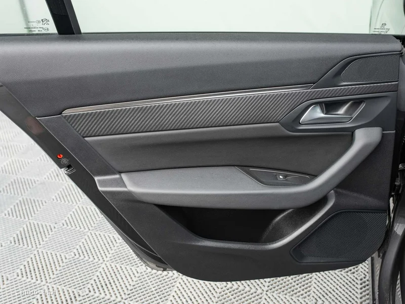 Peugeot 508 26