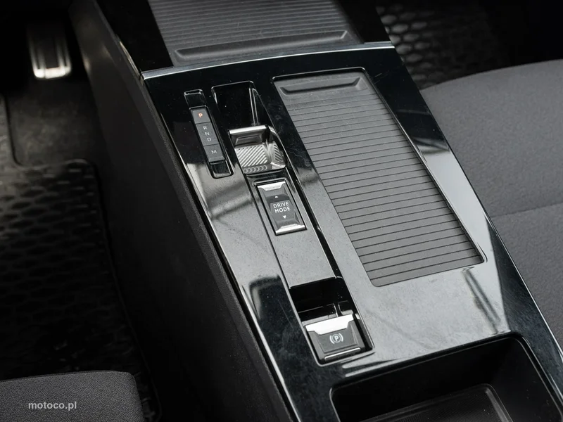 Opel Astra L 15