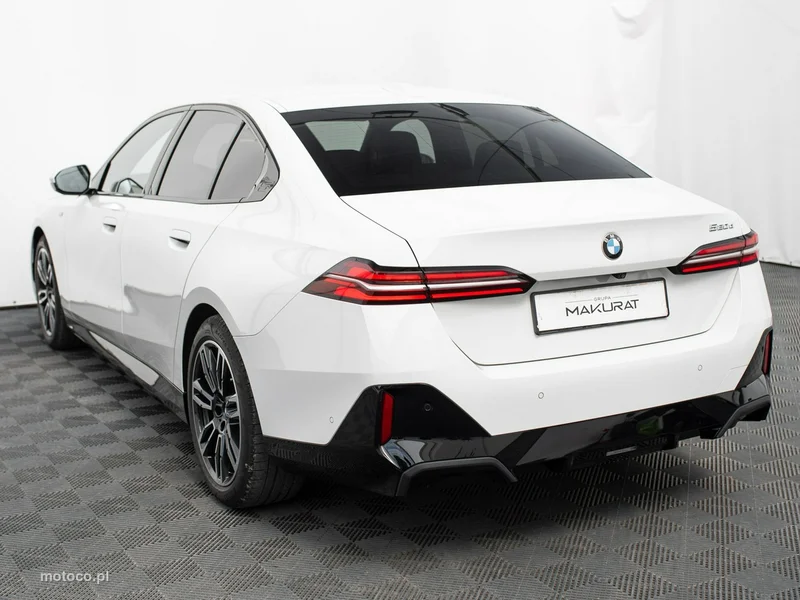 BMW Seria 5 G60 520 4