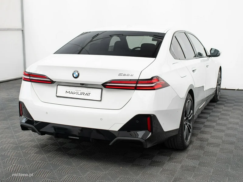 BMW Seria 5 G60 520 5