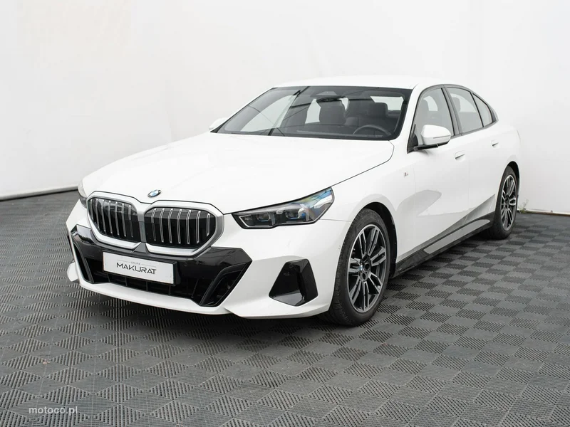 BMW Seria 5 G60 520 2