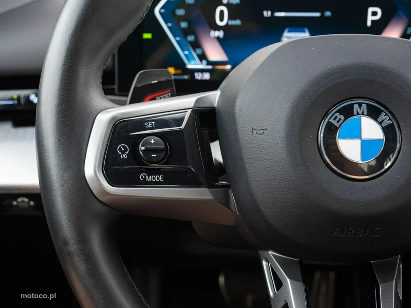 BMW Seria 5 G60 520 13