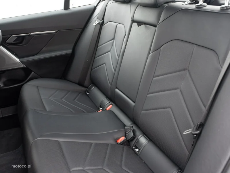 BMW Seria 5 G60 520 27