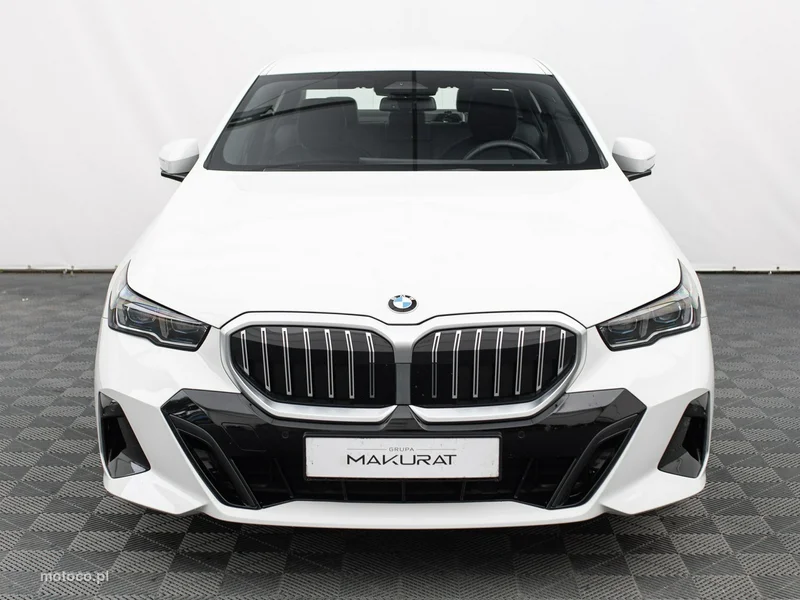 BMW Seria 5 G60 520 7