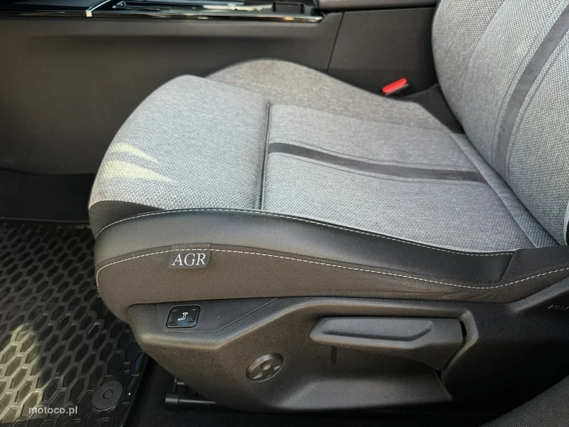 Opel Astra L 12