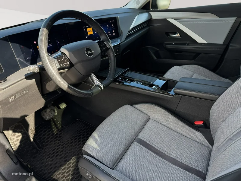 Opel Astra L 7
