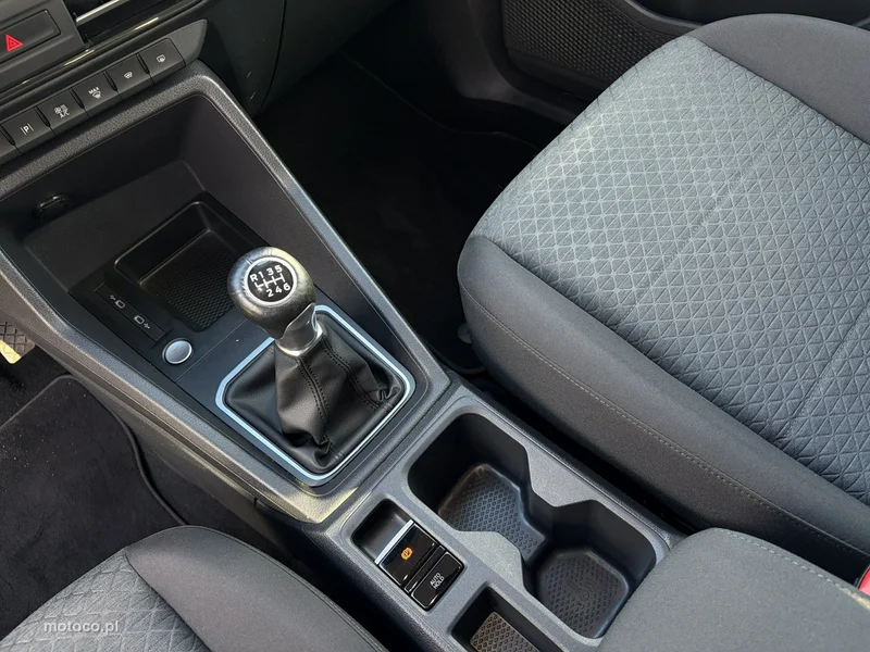 Ford Tourneo Connect 21