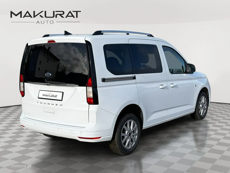 Ford Tourneo Connect 4
