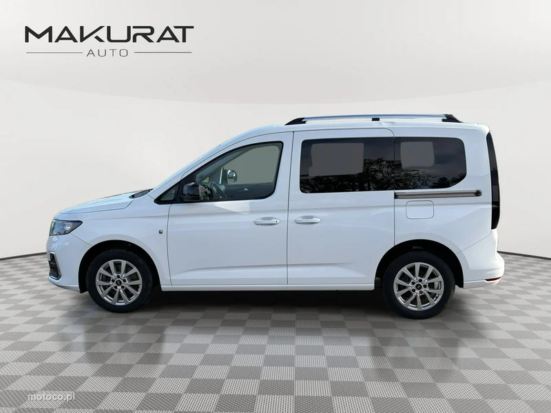 Ford Tourneo Connect 9