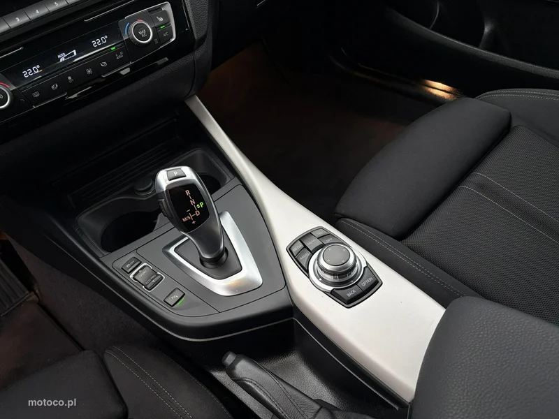 BMW Seria 1 F20 118 22