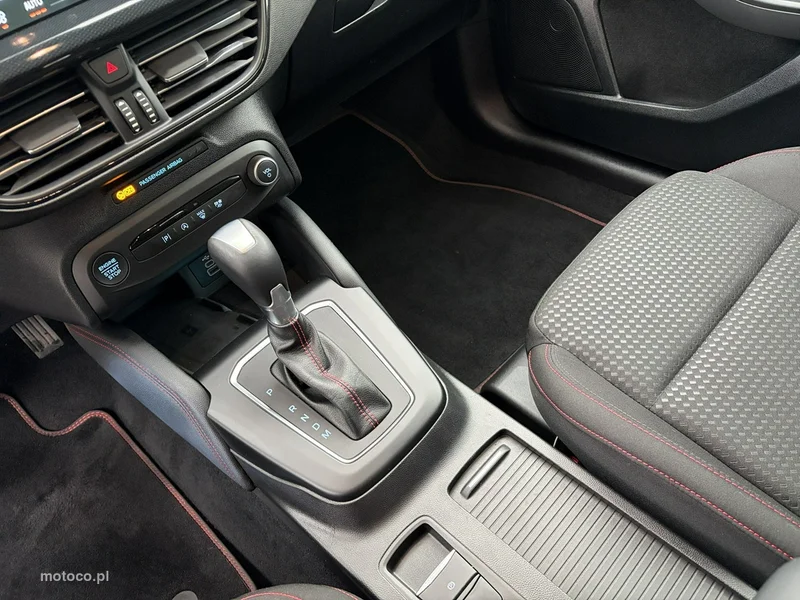 Ford Focus IV 19
